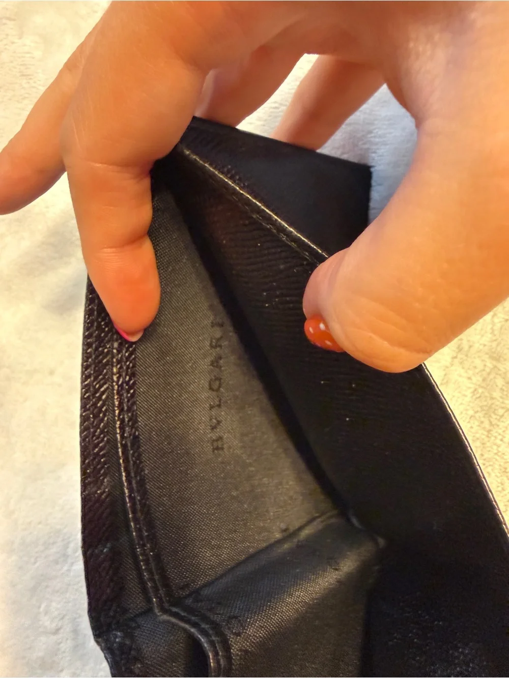 Bulgari Black Men's Leather Bi-Fold Card Holder Wallet